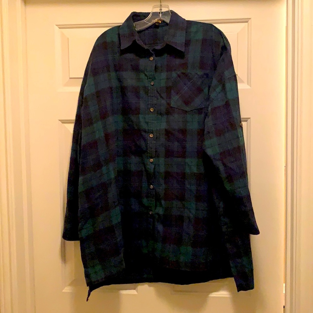 Green/blue/black oversized flannel shirt/dress. Size medium